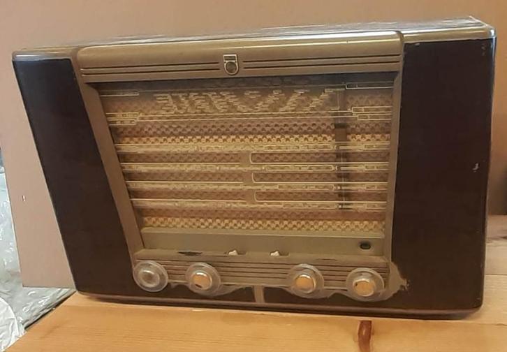 Philips buizen wereld ontvanger op 6 en 220Volt uit 1951, Audio, Tv en Foto, Radio's, Gebruikt, Wereldontvanger, Ophalen
