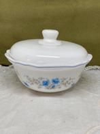 Vintage dekschaaltje Arcopal blauw bloemetje (050423), Huis en Inrichting, Keuken | Servies, Ophalen of Verzenden, Zo goed als nieuw