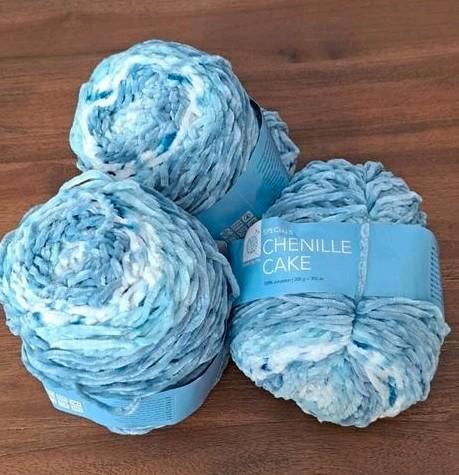 Chenille Cake Garen - 3 Bollen, Hobby en Vrije tijd, Breien en Haken, Nieuw, Breien of Haken, Wol of Garen, Ophalen of Verzenden