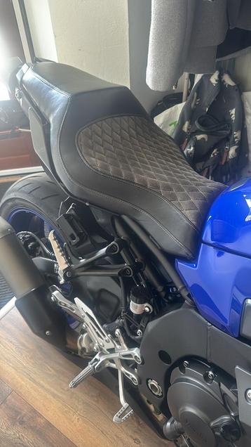 Yamaha mt10 custom zadel beschikbaar voor biedingen