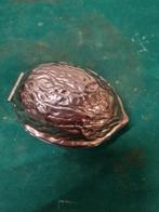 notenkraker metaal walnoot, Huis en Inrichting, Ophalen of Verzenden, 'T Olde Gre-j, Info@toldegrej.nl, Endepoelstraat 20f Didam