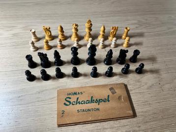 Staunton Schaakstukken beschikbaar voor biedingen