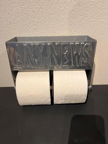 Riviera maison Uniek Toiletpapierhouder "Any News" beschikbaar voor biedingen