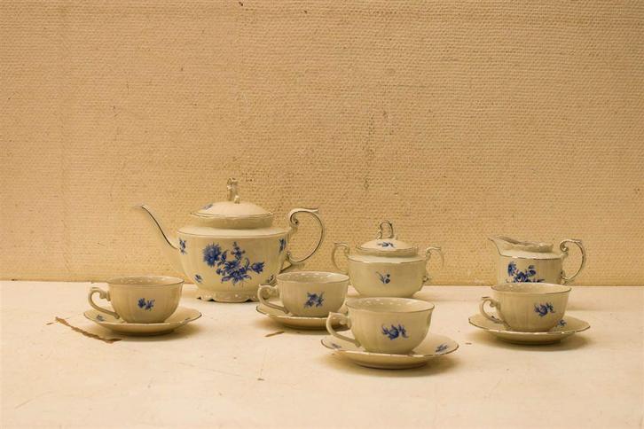 13 delig JGZ H handelsmerk koffie servies 49772, Huis en Inrichting, Keuken | Servies, Gebruikt, Bord(en), Wedgwood, Aardewerk