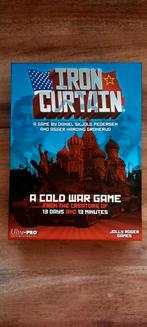 Iron Curtain Bordspel, Hobby en Vrije tijd, Gezelschapsspellen | Bordspellen, Een of twee spelers, Ophalen of Verzenden, Zo goed als nieuw