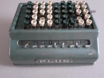 PLUS mechanische retro telmachine vintage beschikbaar voor biedingen