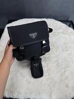 Prada Schoudertas - Zwart, Sieraden, Tassen en Uiterlijk, Tassen | Schoudertassen, Ophalen of Verzenden, Zo goed als nieuw, Zwart
