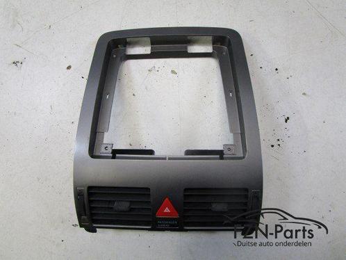 VW Touran 1T Dashboardkastje Inleg Grijs 1T1819728D, Auto-onderdelen, Dashboard en Schakelaars, Gebruikt, Ophalen of Verzenden