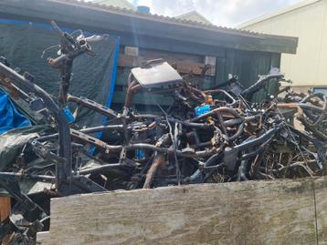 Scooter frames met kenteken meerdere  beschikbaar voor biedingen
