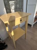 Hemnes IKEA Bijzettafel - Geel - 46x35 cm, Ophalen, Gebruikt, Minder dan 45 cm, Minder dan 55 cm