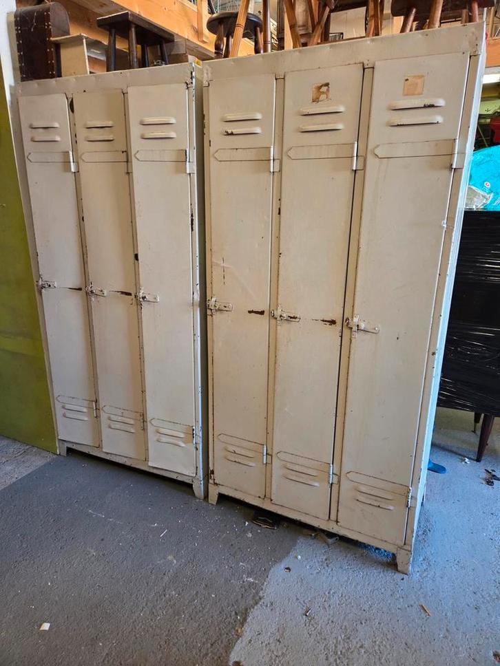 Vintage Industriële Metalen  franse Lockerkasten, Huis en Inrichting, Kasten | Lockerkasten, Gebruikt, Ophalen