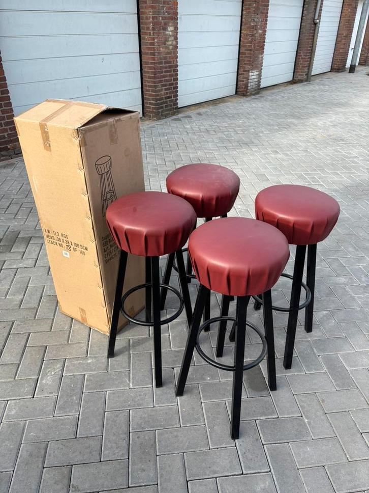 Partij barkrukken, Huis en Inrichting, Barkrukken, Zo goed als nieuw, 60 tot 90 cm, Metaal, 5 krukken of meer, Met voetsteun, Ophalen