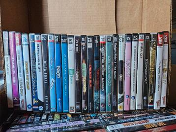 Verzameling pc spellen beschikbaar voor biedingen