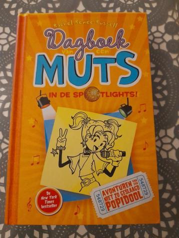 8 dagboeken van een muts - rachel renee russell beschikbaar voor biedingen