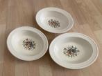 Wedgwood Conway diepe schalen 3 stuks, Ophalen of Verzenden, Wedgwood, Porselein, Schaal of Schalen