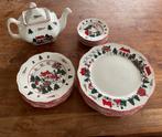 Mason's Christmas Village kerst servies, Huis en Inrichting, Keuken | Servies, Ophalen of Verzenden, Zo goed als nieuw, Bord(en)
