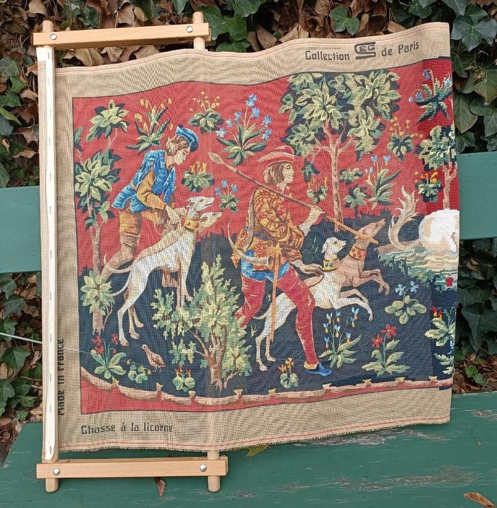 Stramien in borduurraam Chasse à la Licorne (Eenhoornjacht), Hobby en Vrije tijd, Borduren en Borduurmachines, Zo goed als nieuw