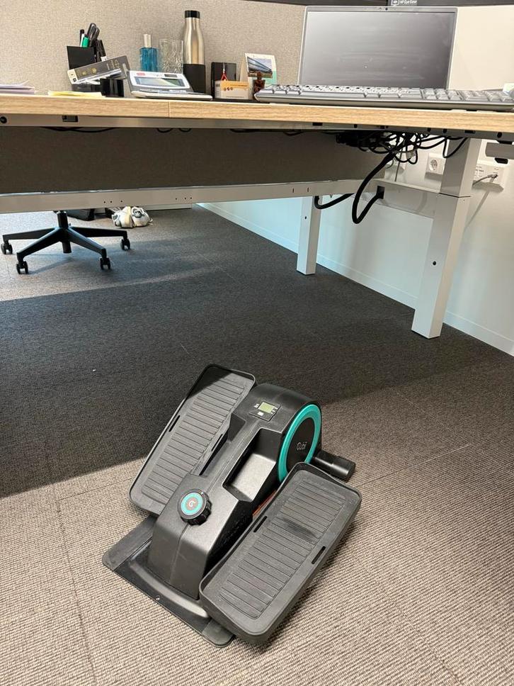 Cubii Jr. Bureautrainer - Zo goed als nieuw!, Sport en Fitness, Fitnessmaterialen, Zo goed als nieuw, Overige typen, Benen, Ophalen of Verzenden
