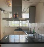 Keuken met apparatuur, keramisch blad en bar, Ophalen, Gebruikt, Graniet of Steen