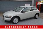Volvo C30 1.8 Sport Airco Stuurbekrachtiging Jaar APK, 125 pk, Gebruikt, 4 cilinders, Wit