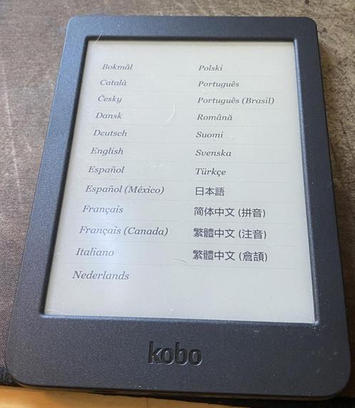 Kobo Nia eReader (8GB) + SleepCover Hoes – Zwart – Uit maart, Computers en Software, E-readers, Zo goed als nieuw, 6 inch of minder