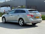 Toyota Avensis Wagon 2.0 D-4D Business EXPORT, Auto's, Stof, 4 cilinders, Origineel Nederlands, 1600 kg