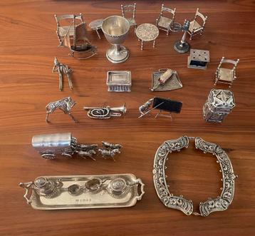 545 gram antiek zilveren miniaturen  beschikbaar voor biedingen