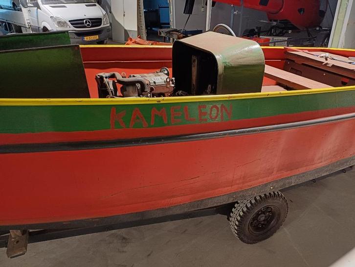 Kameleon boot, Watersport en Boten, Vis- en Consoleboten, Gebruikt, Tot 10 pk, 3 tot 6 meter, Diesel, Buitenboordmotor, Staal