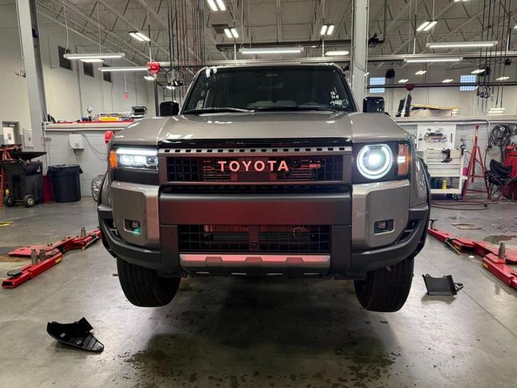 Toyota Landcruiser LC250 koplamp wissel, Auto-onderdelen, Verlichting, Toyota, Nieuw, Ophalen of Verzenden