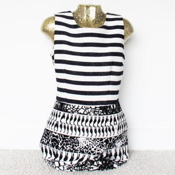 Prachtige J & J Jurk (L) - 84* € 25,- beschikbaar voor biedingen