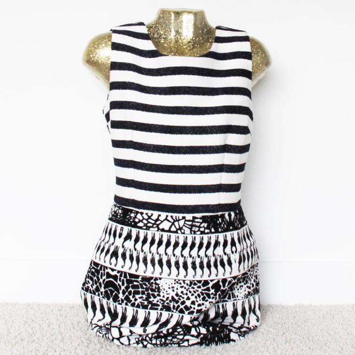 Prachtige J & J Jurk (L) - 84* € 25,-, Kleding | Dames, Jurken, Zo goed als nieuw, Maat 42/44 (L), Overige kleuren, Boven de knie