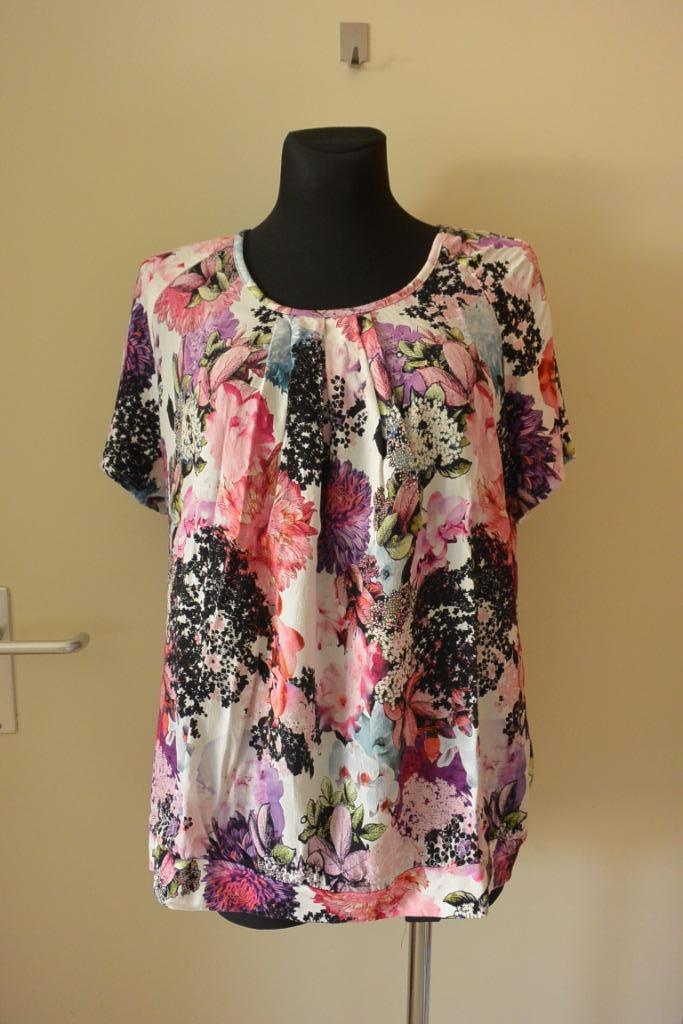 Frank Walder top 46 drukke print roze tinten, Kleding | Dames, T-shirts, Zo goed als nieuw, Maat 46/48 (XL) of groter, Roze, Korte mouw