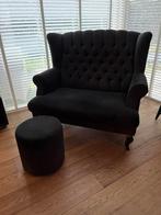 zwarte LOVESEAT EN POEF z.g.a.n., Huis en Inrichting, Fauteuils, Ophalen, Zo goed als nieuw, 75 tot 100 cm, Stof