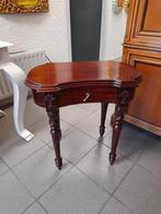 Noten bijzet tafel kastje, Ophalen of Verzenden