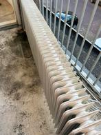 Radiator gietijzer, Doe-het-zelf en Verbouw, Ophalen, 30 tot 80 cm, Gebruikt, Radiator