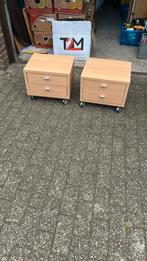 Nachtkastjes op wieltjes set 2 stuks, Ophalen, Zo goed als nieuw, Hout