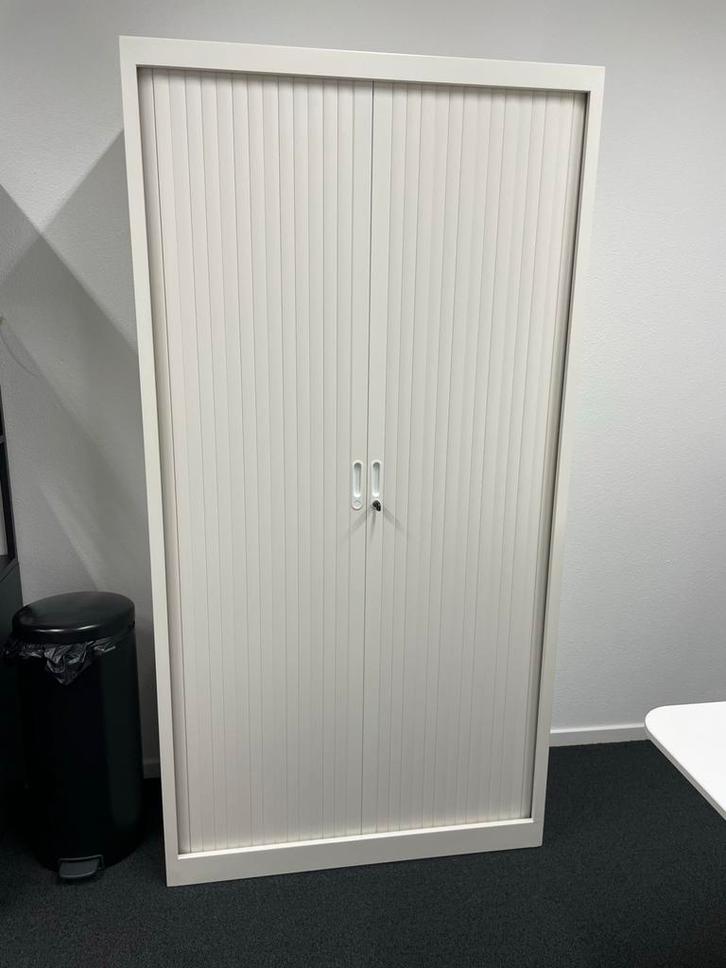Archiefkast met roldeur, Huis en Inrichting, Kasten | Roldeurkasten en Archiefkasten, Zo goed als nieuw, 150 tot 200 cm, 100 tot 150 cm