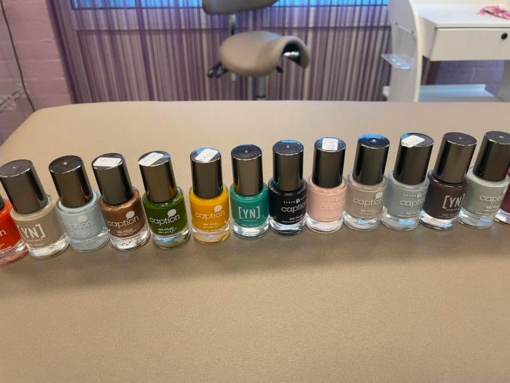Caption Nagellak - Diverse Kleuren, Sieraden, Tassen en Uiterlijk, Uiterlijk | Cosmetica en Make-up, Zo goed als nieuw, Make-up