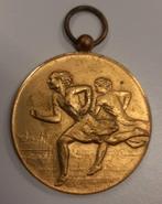 oude sport medaille eerste prijs AGV excelsior, Nederland, Ophalen of Verzenden