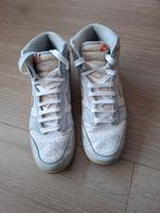 Nike SB dunk high maat 45, Kleding | Heren, Schoenen, Ophalen of Verzenden, Gedragen