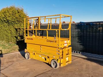 Haulotte Compact 10 N schaarhoogwerker scissorlift 10m beschikbaar voor biedingen