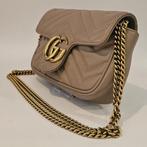 Gucci GG Marmont super mini bag 476433 | Nette Staat, Gucci, Gebruikt, Support@gucci.com, 30 Avenue Montaigne
75008 Paris