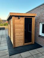 Maatwerk thermowood buitensauna met voorruimte. Sauna, Ophalen of Verzenden, Zo goed als nieuw