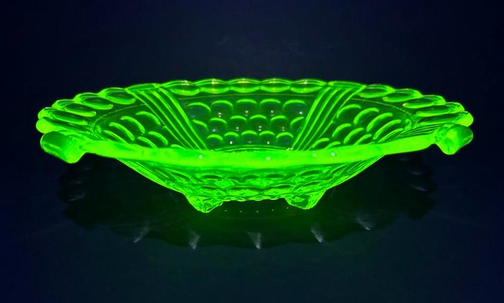 Uranium Glazen Fruitschaal, Antiek en Kunst, Antiek | Glas en Kristal, Ophalen of Verzenden