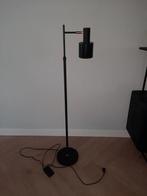 Staande lamp zwart, Huis en Inrichting, Lampen | Vloerlampen, Ophalen, Zo goed als nieuw, 150 tot 200 cm