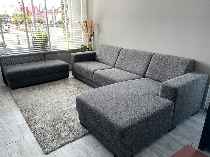 L shape bank, Huis en Inrichting, Banken | Sofa's en Chaises Longues, Zo goed als nieuw, Vierpersoons of meer, 75 tot 100 cm, Stof