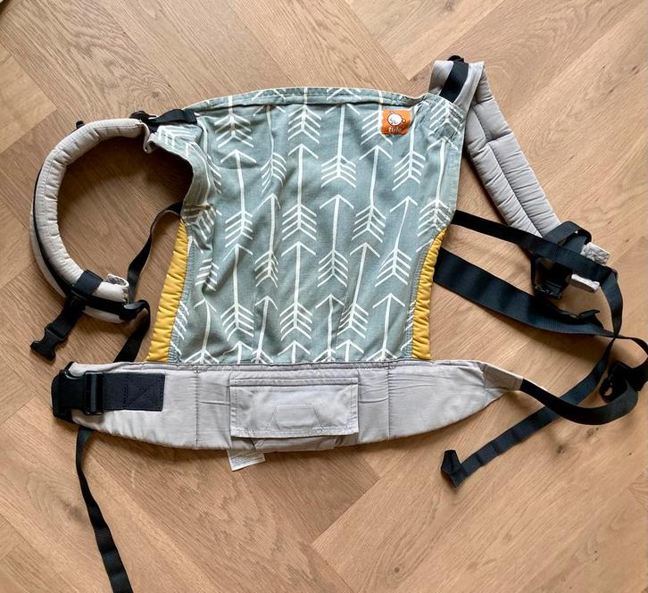 Tula Free-to-Grow Draagzak, Kinderen en Baby's, Babydragers en Draagdoeken, Zo goed als nieuw, Draagzak, Buik of Rug, Overige merken