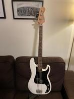 Fender Squier Affinity Series Precision Bass + Koffer, Gebruikt, Ophalen, Elektrisch