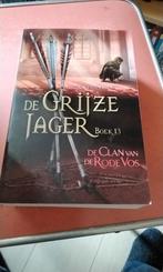 John flanagan de grijze jager boek 13 nu € 10, Boeken, Ophalen of Verzenden, Zo goed als nieuw