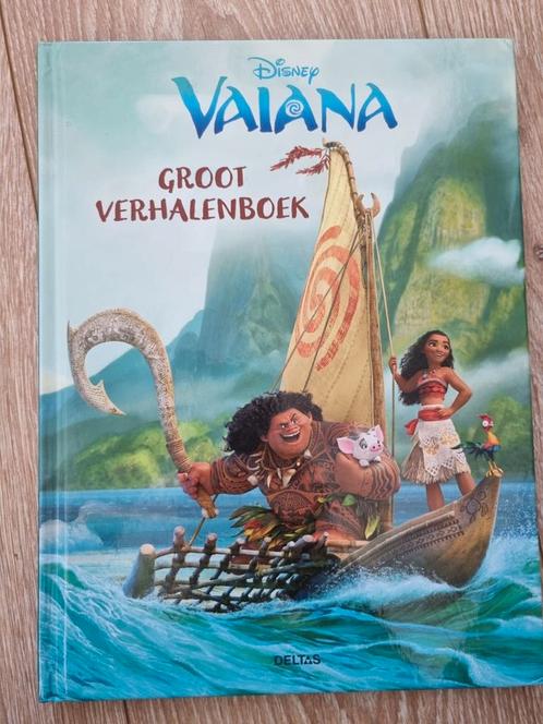 Disney - Groot verhalenboek, Boeken, Kinderboeken | Jeugd | onder 10 jaar, Zo goed als nieuw, Ophalen of Verzenden